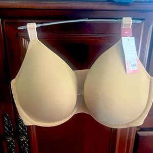 Cacique Lightly Lined T-Shirt Bra